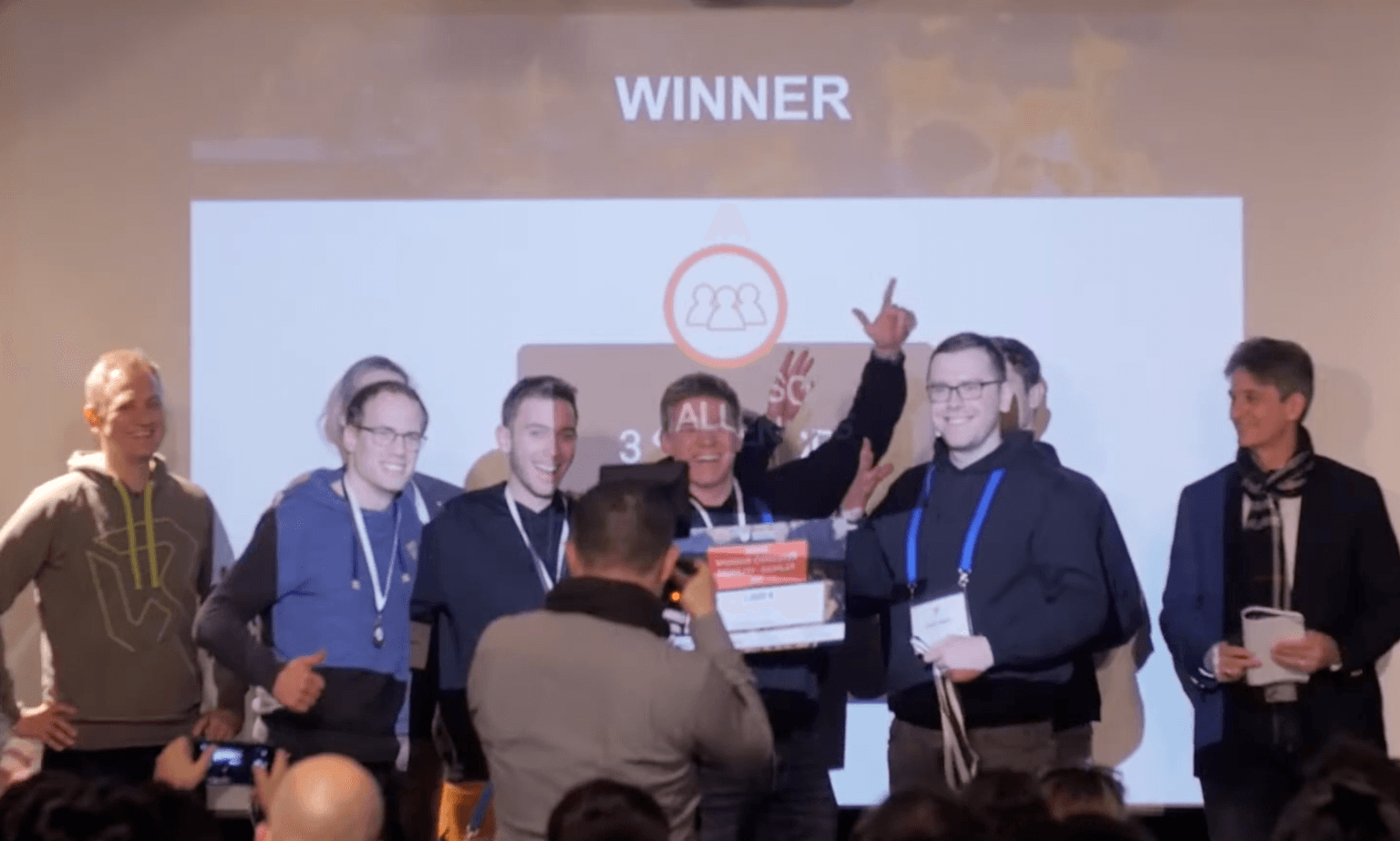 Blockchain Hackathon 2018 - Mobility Prize (Daimler)